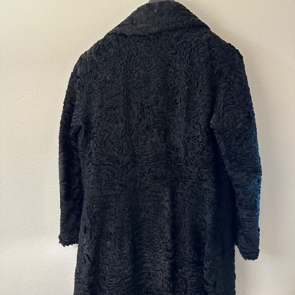 3/4 black fur coat - Picture 2 of 2